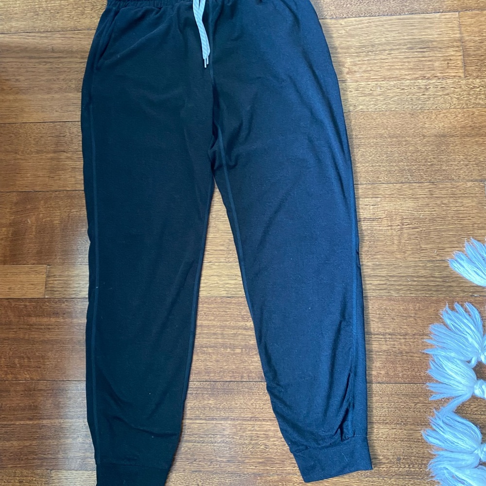 Black Vuori joggers, long